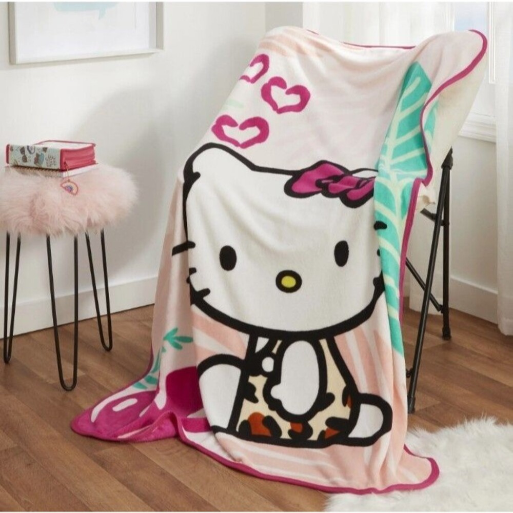 Sanrio Hello Kitty "Welcome To The Jungle" Throw - 46in x 60in - New